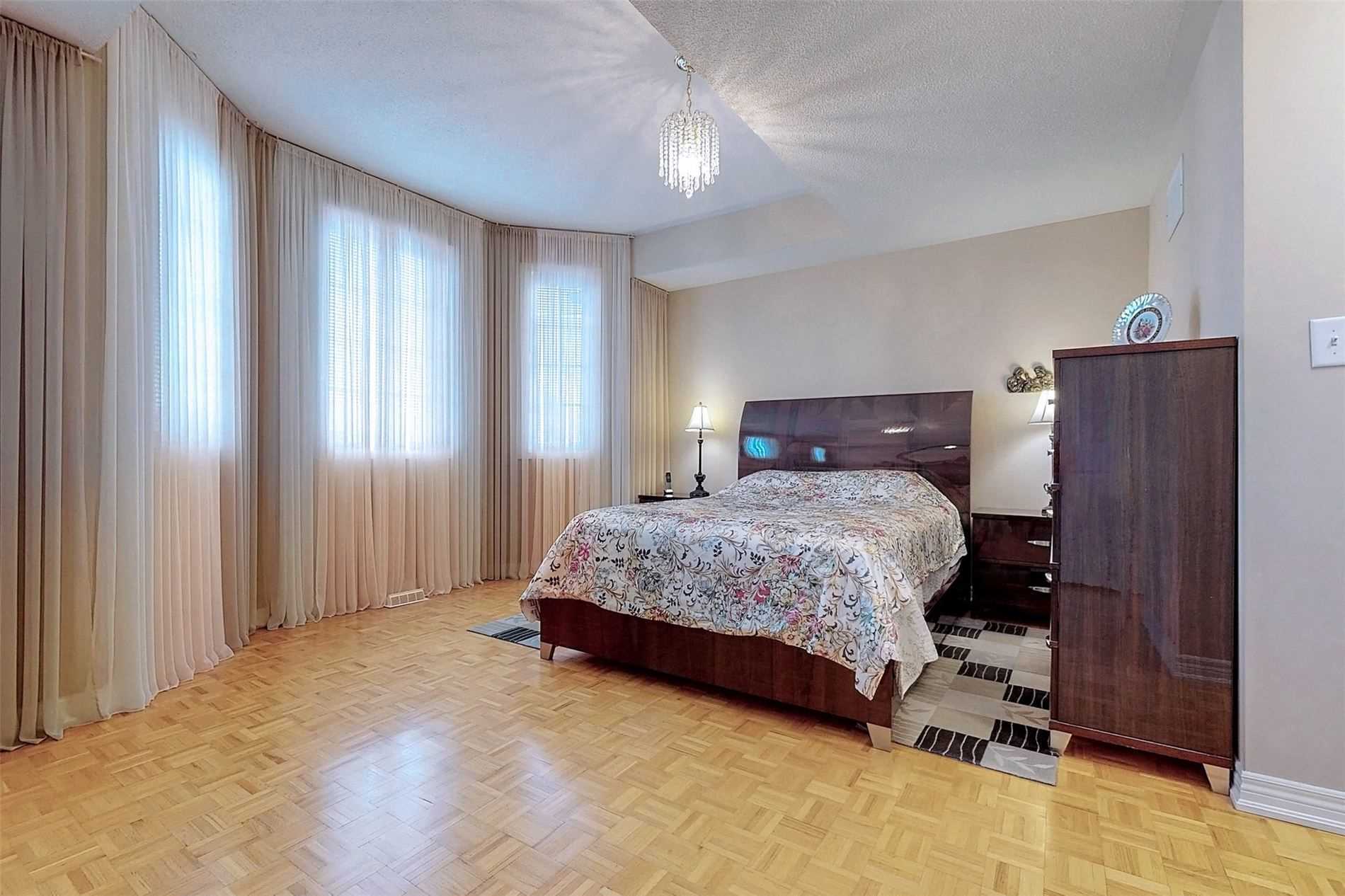 42 Preston Hill Cres
