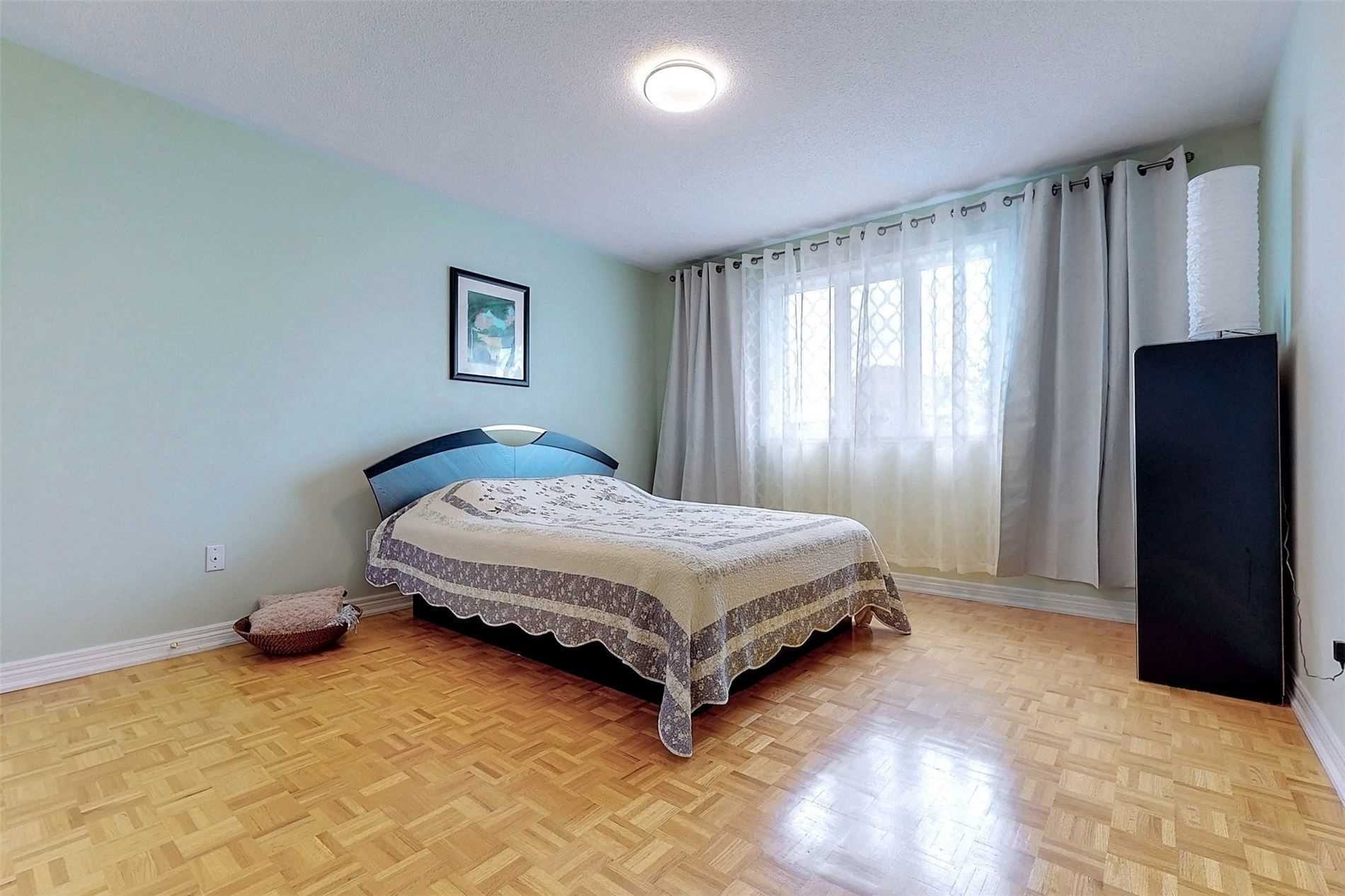 42 Preston Hill Cres
