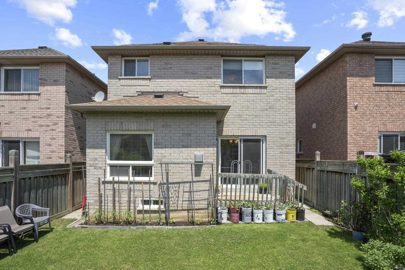 138 Moraine Dr