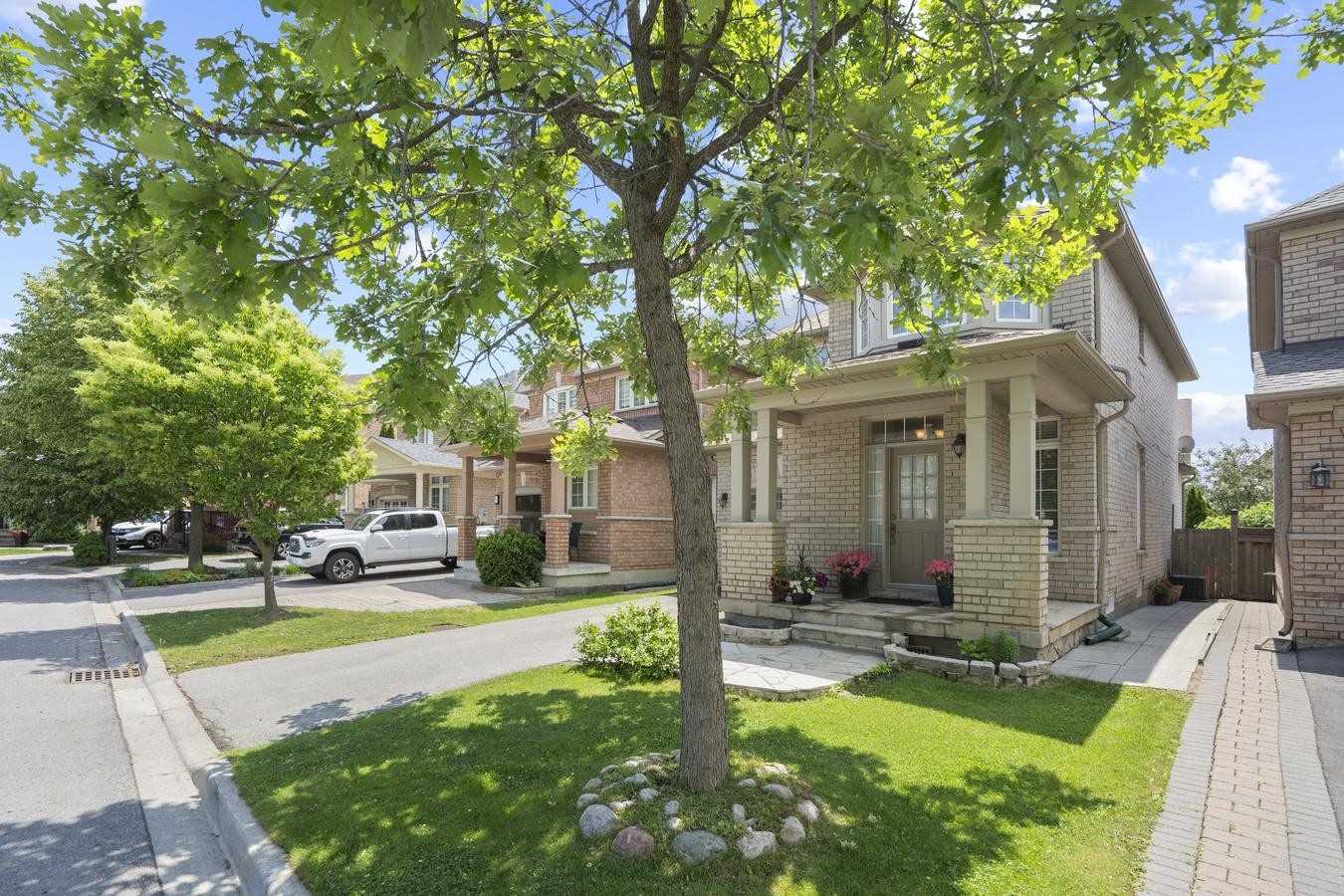 138 Moraine Dr