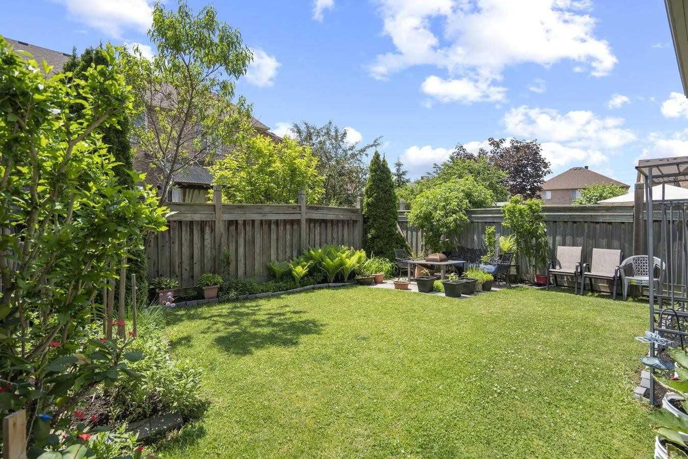 138 Moraine Dr