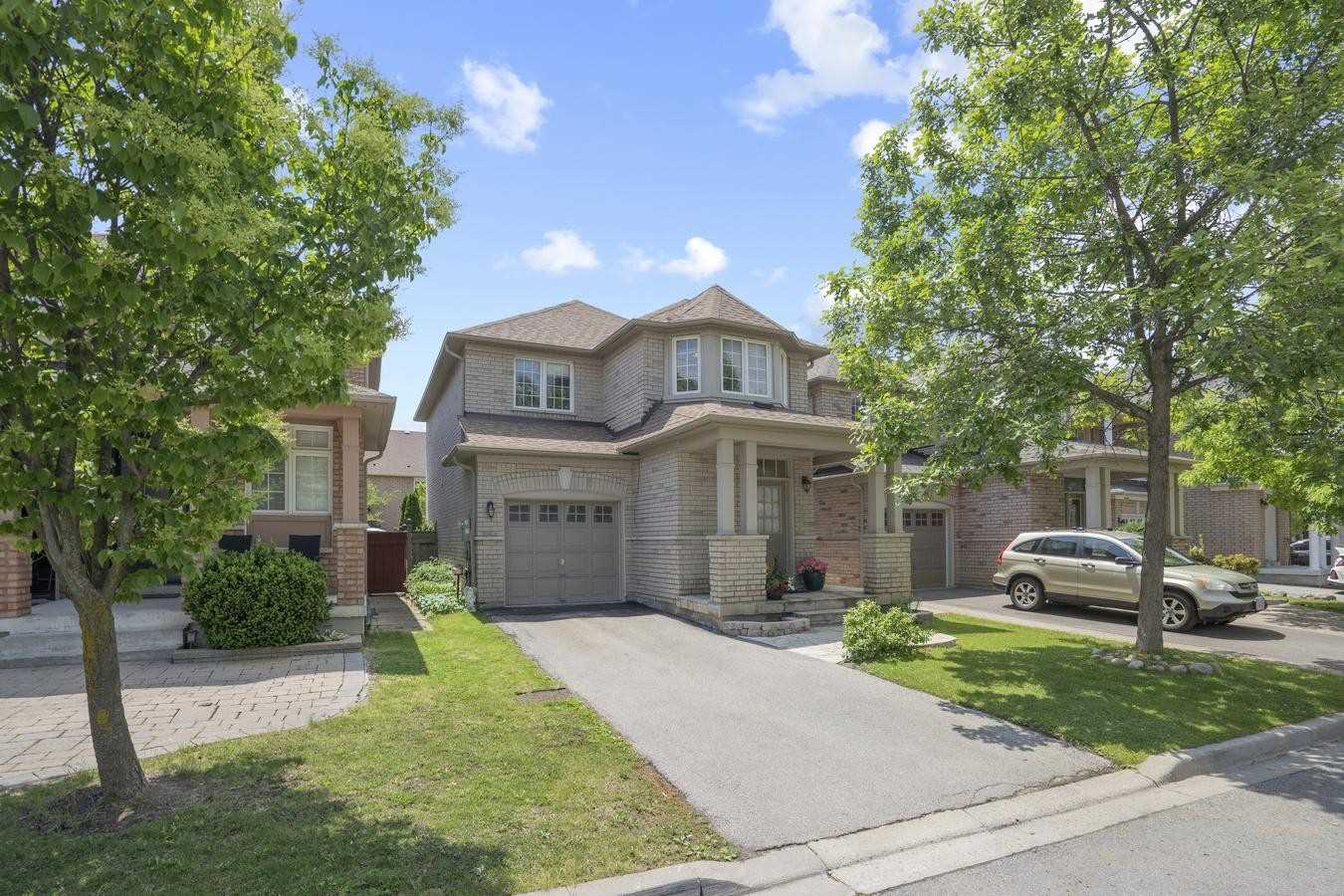 138 Moraine Dr