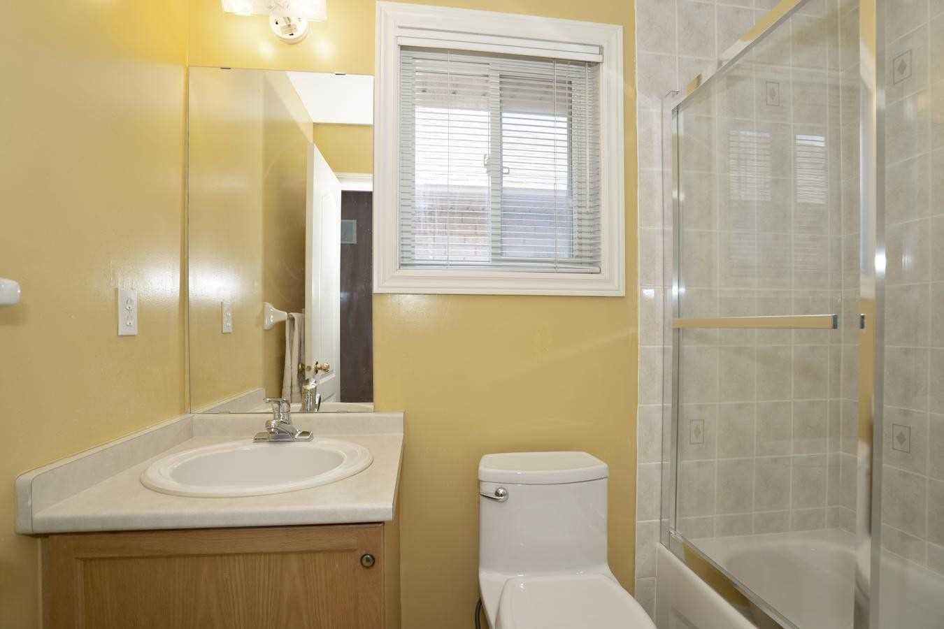 138 Moraine Dr