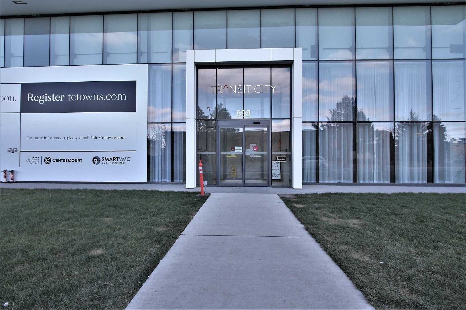 898 Portage Pkwy, #6012