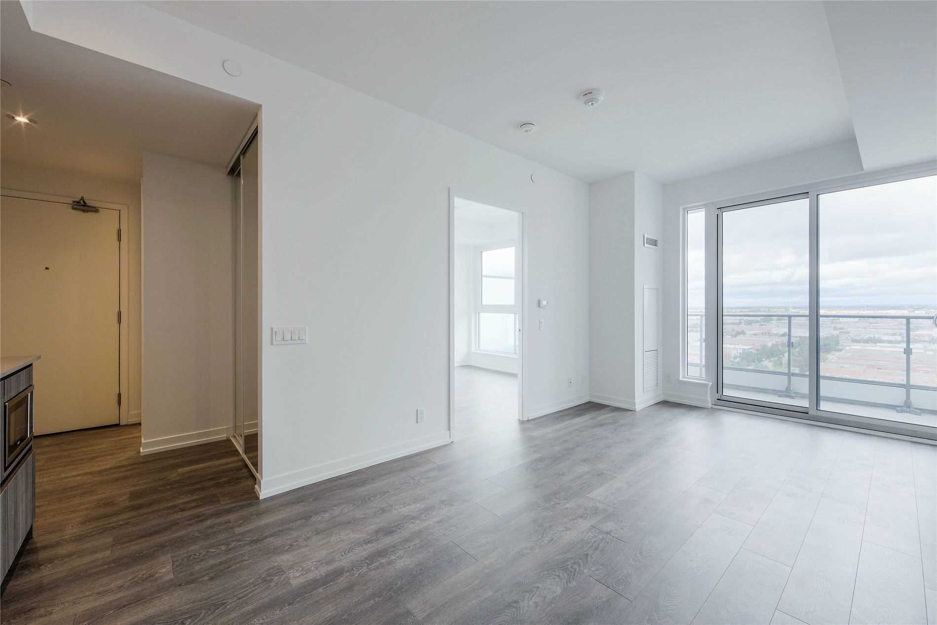 898 Portage Pkwy, #6012