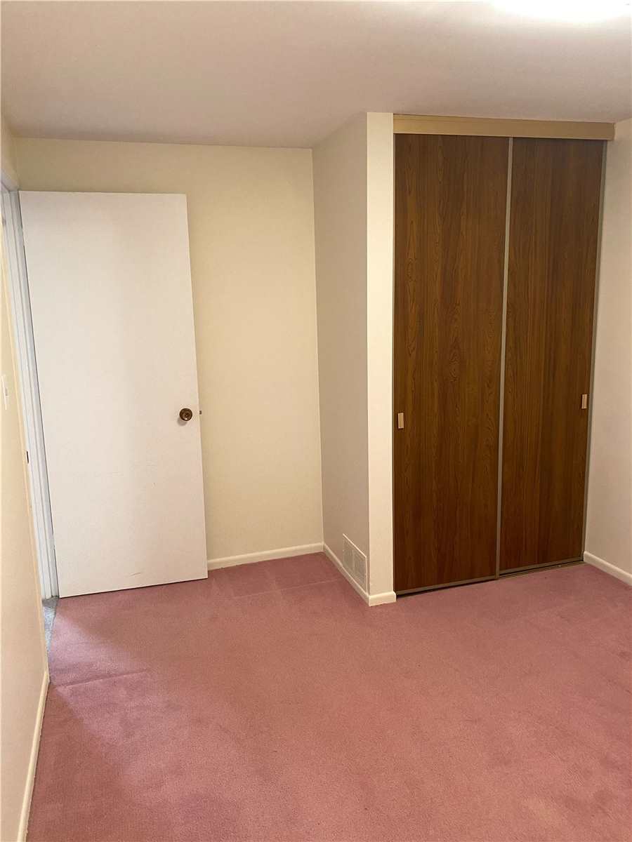 1 Wootten Way S #32