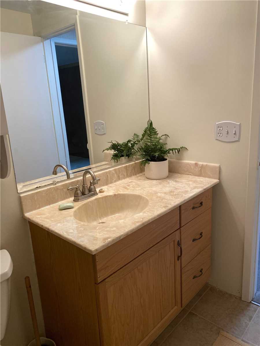 1 Wootten Way S #32