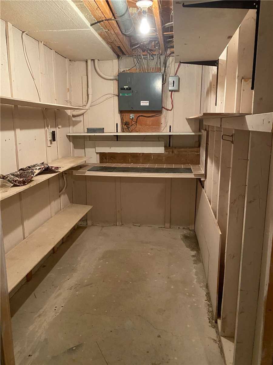 1 Wootten Way S #32