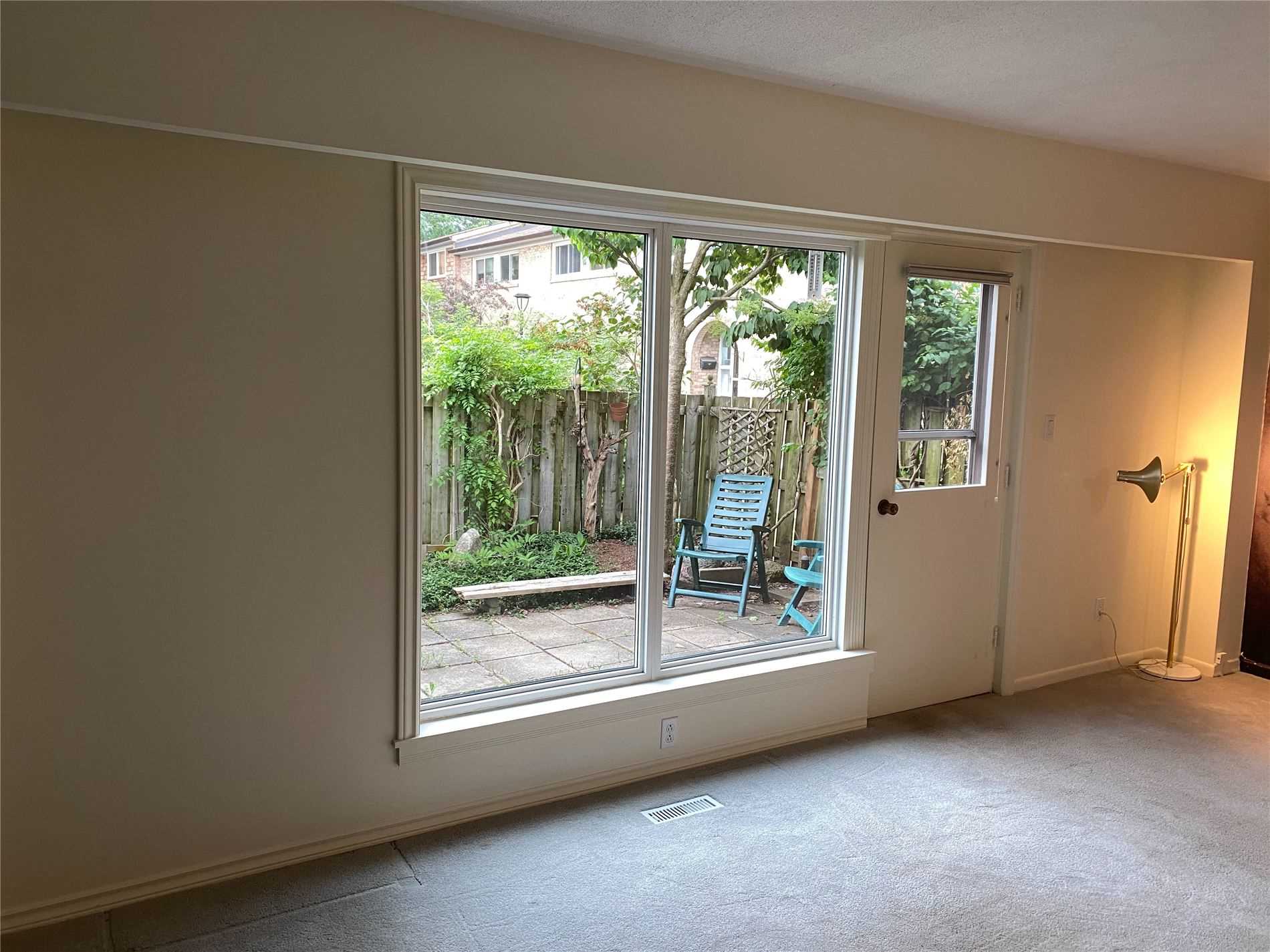 1 Wootten Way S #32
