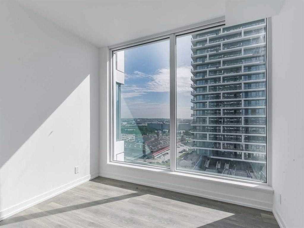 898 Portage Pkwy, #2203