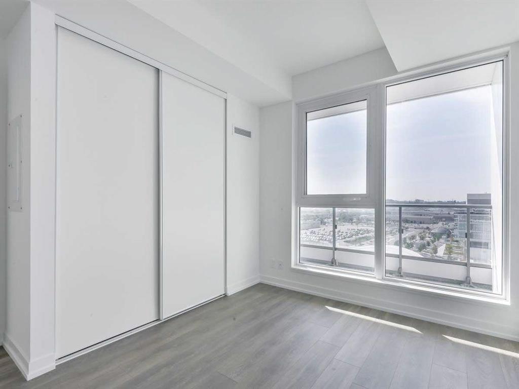 898 Portage Pkwy, #2203