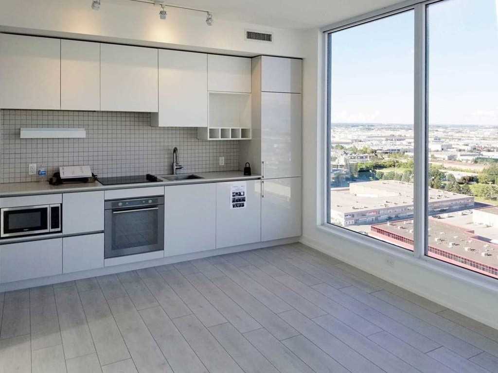 898 Portage Pkwy, #2203