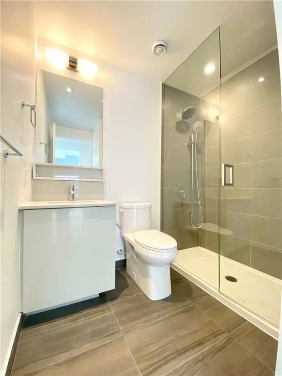 898 Portage Pkwy, #2203