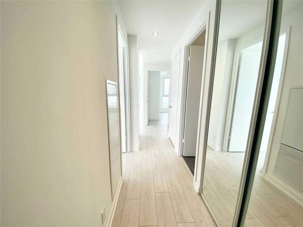 898 Portage Pkwy, #2203