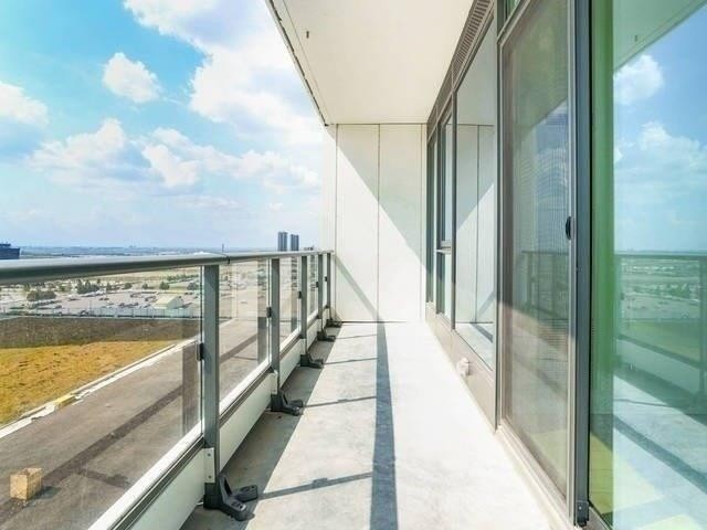 898 Portage Pkwy, #2203