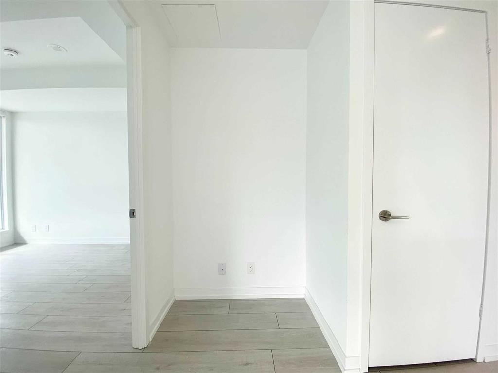 898 Portage Pkwy, #2203