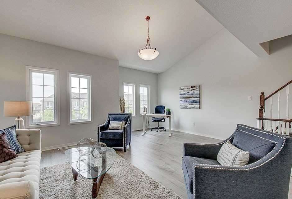 23 Barr Cres