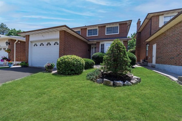 31 Quaker Ridge Rd, Vaughan