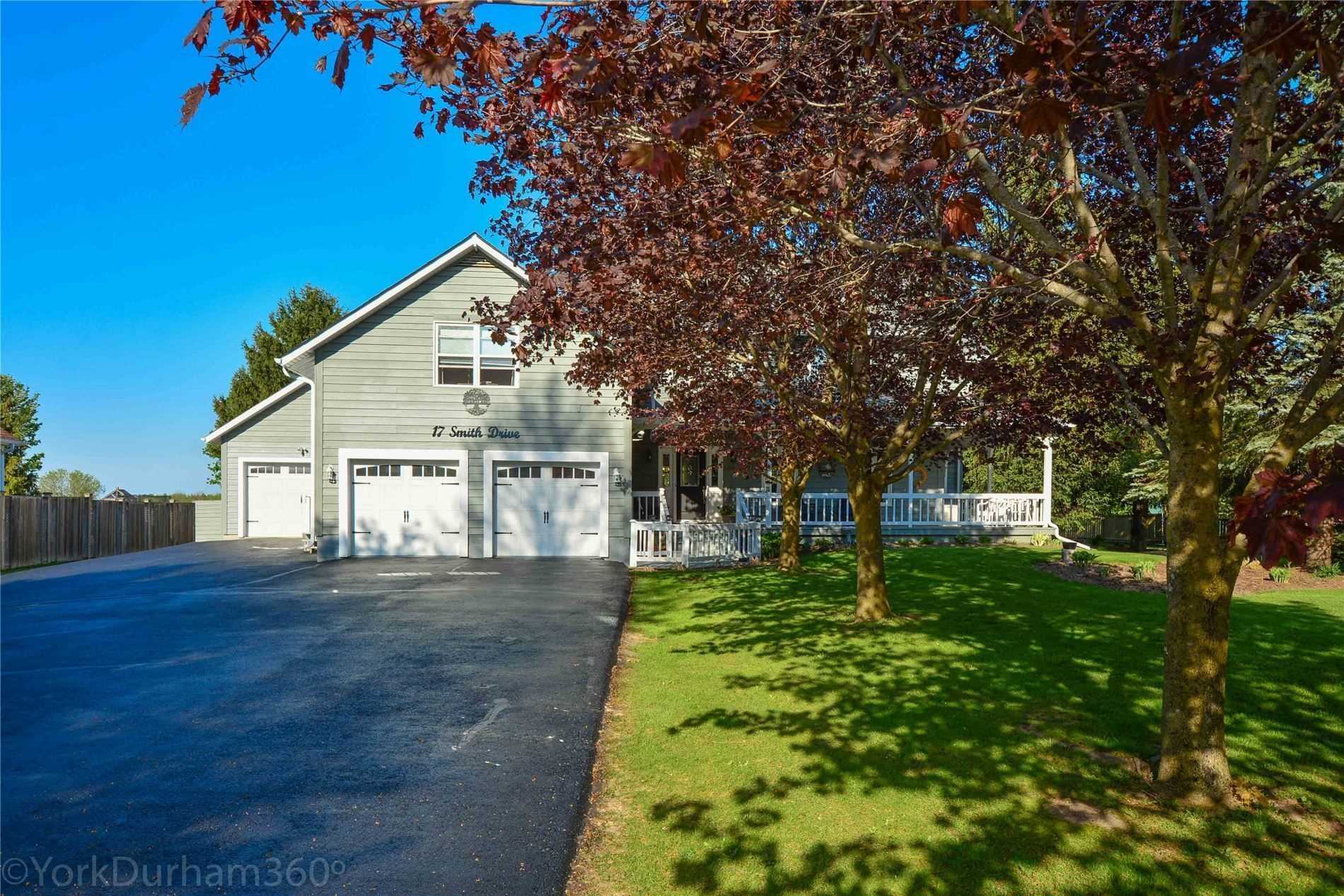 17 Smith Dr