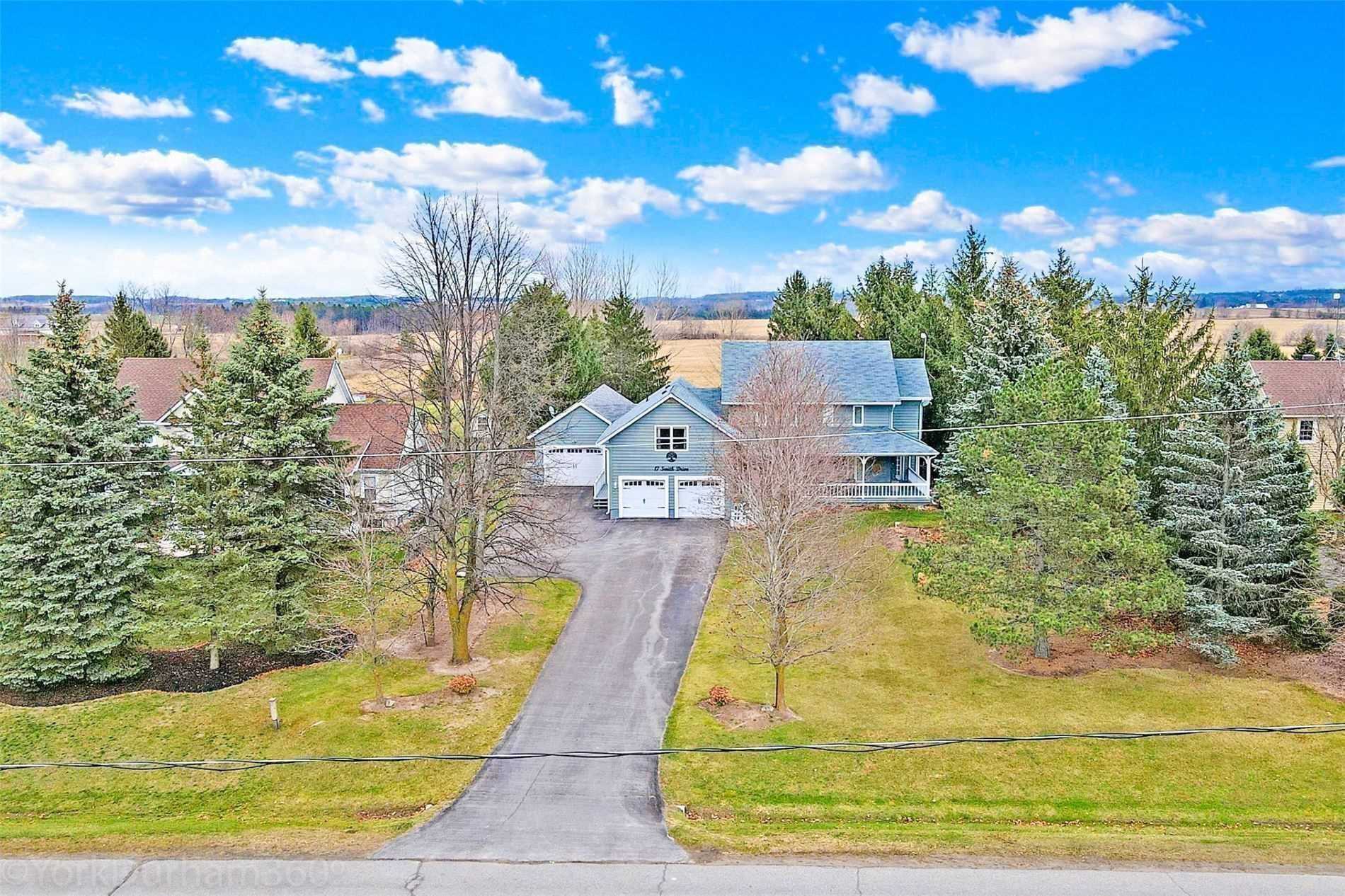 17 Smith Dr