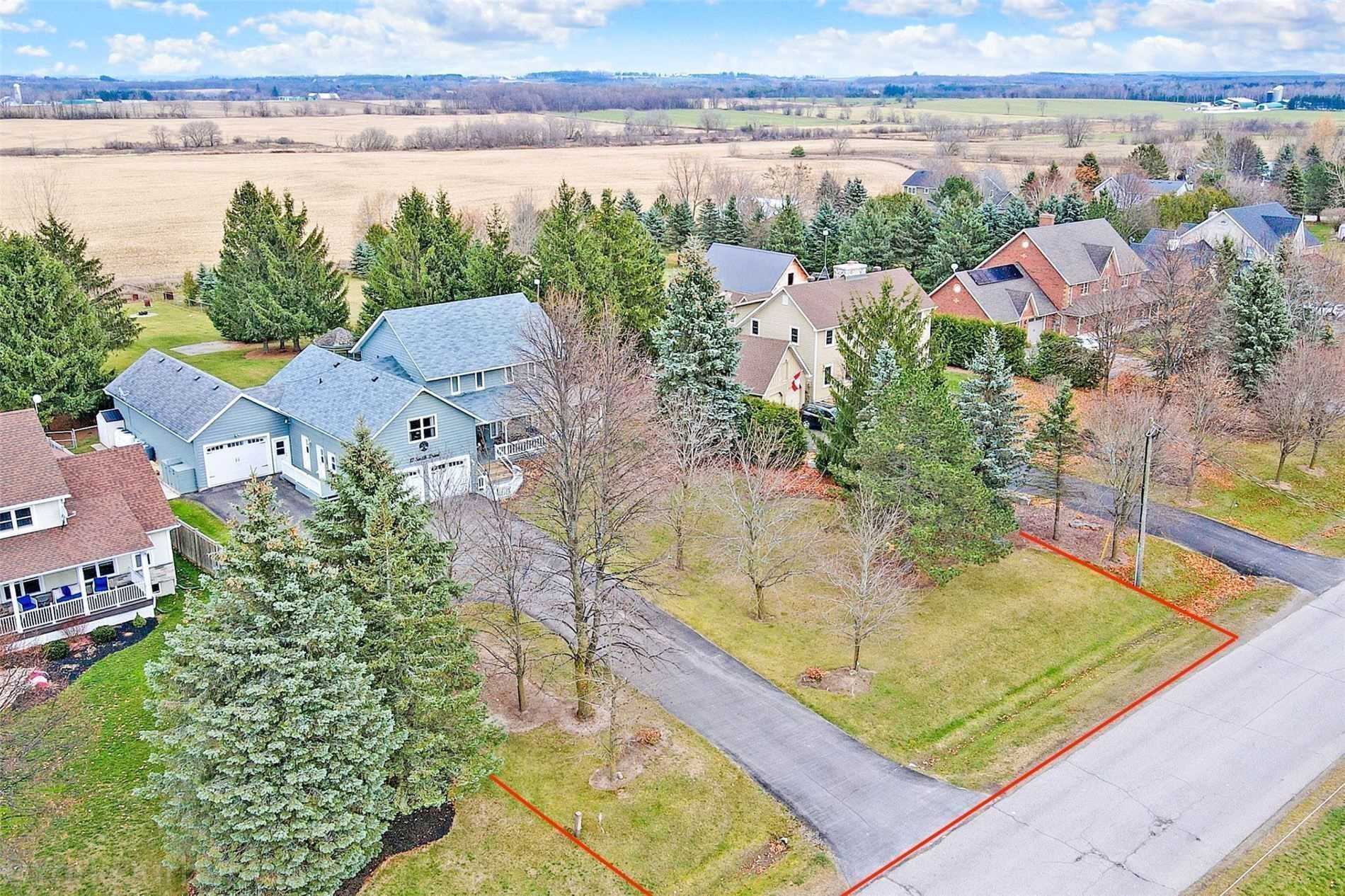 17 Smith Dr