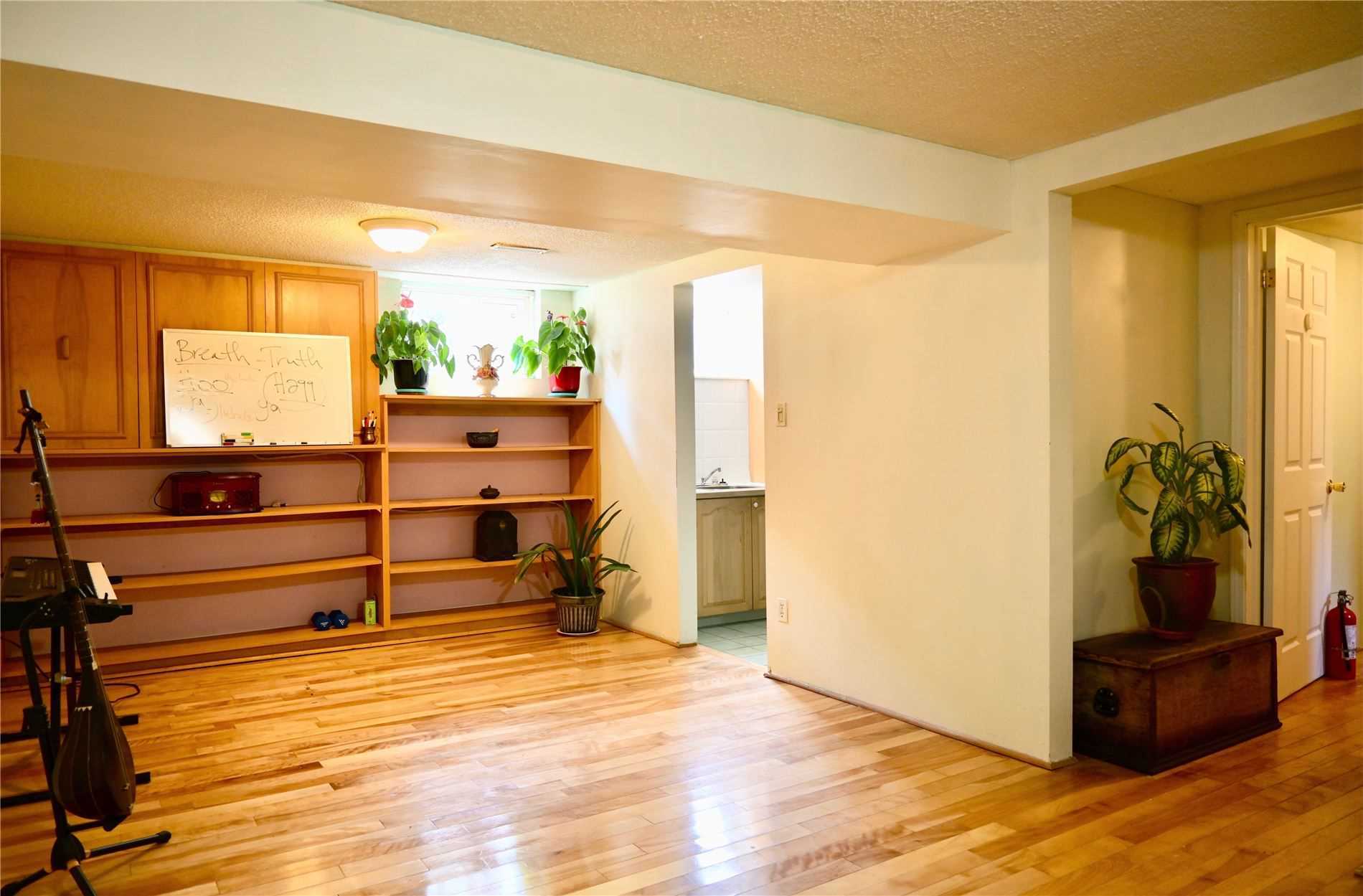 66 Clark Ave