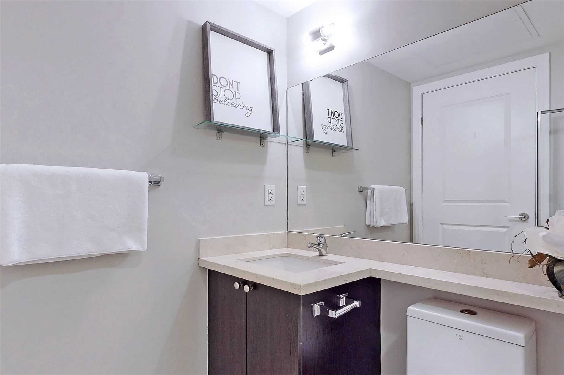 21 Upper Duke Cres, #314B