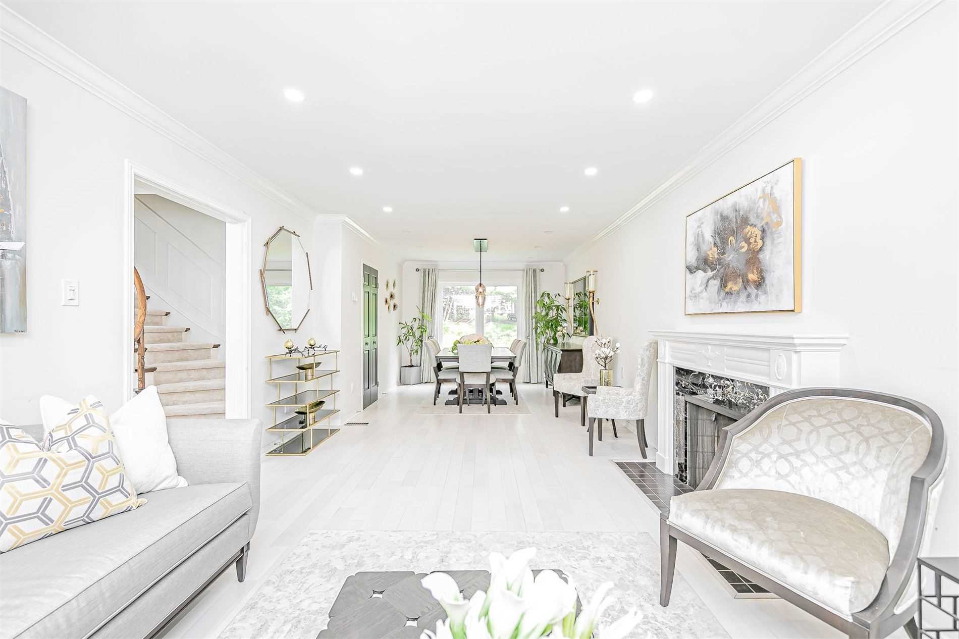 65 Riverside Blvd