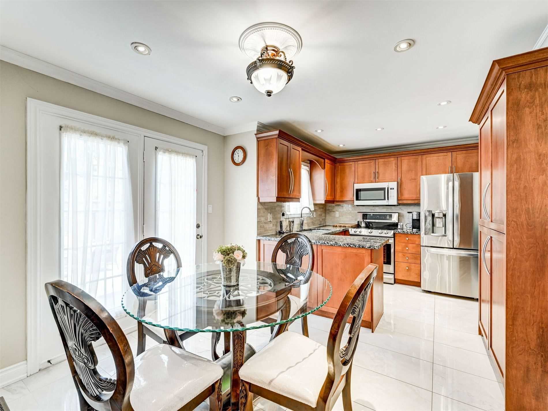44 Mondavi Rd
