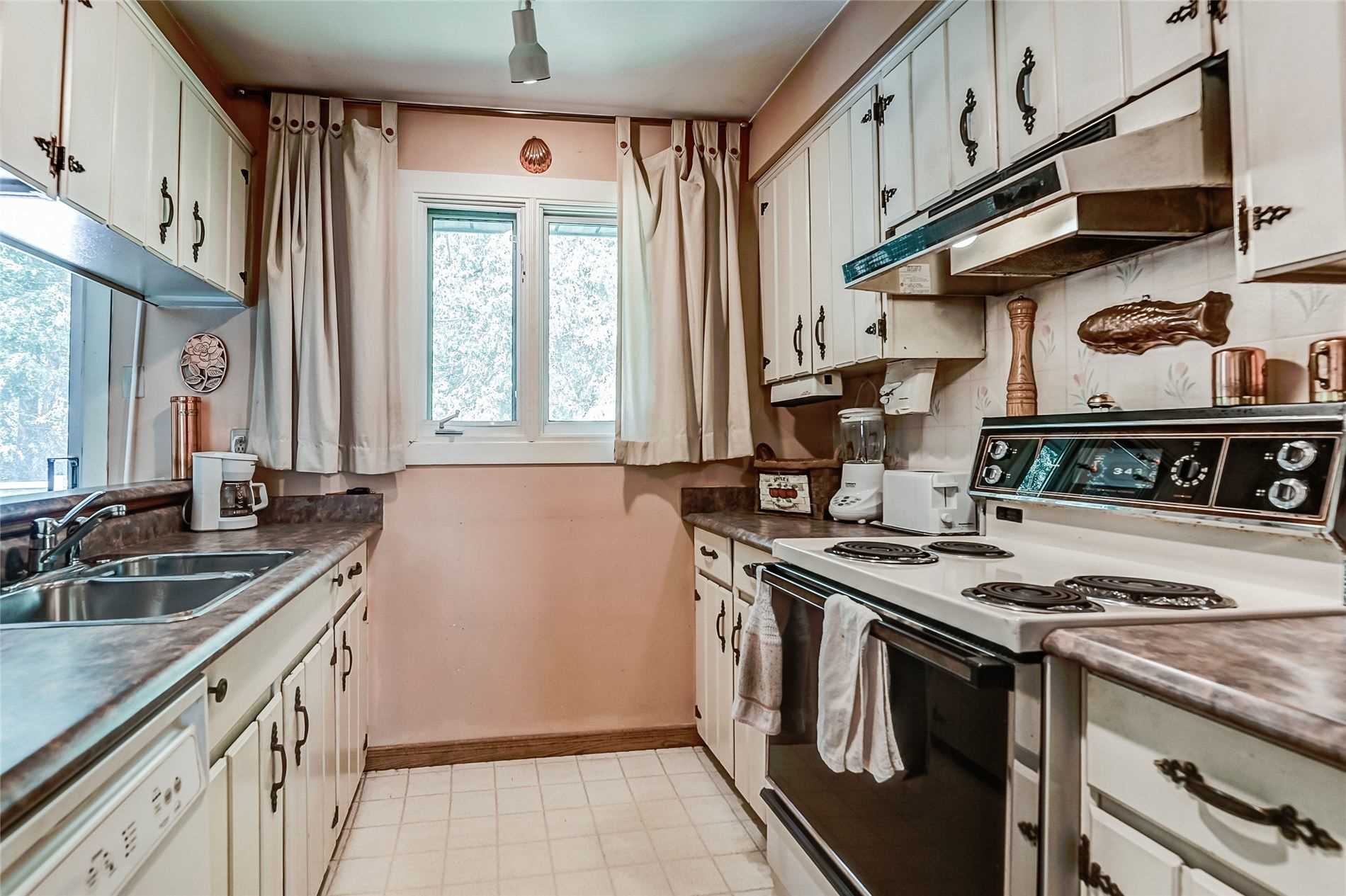 213 Murray Dr