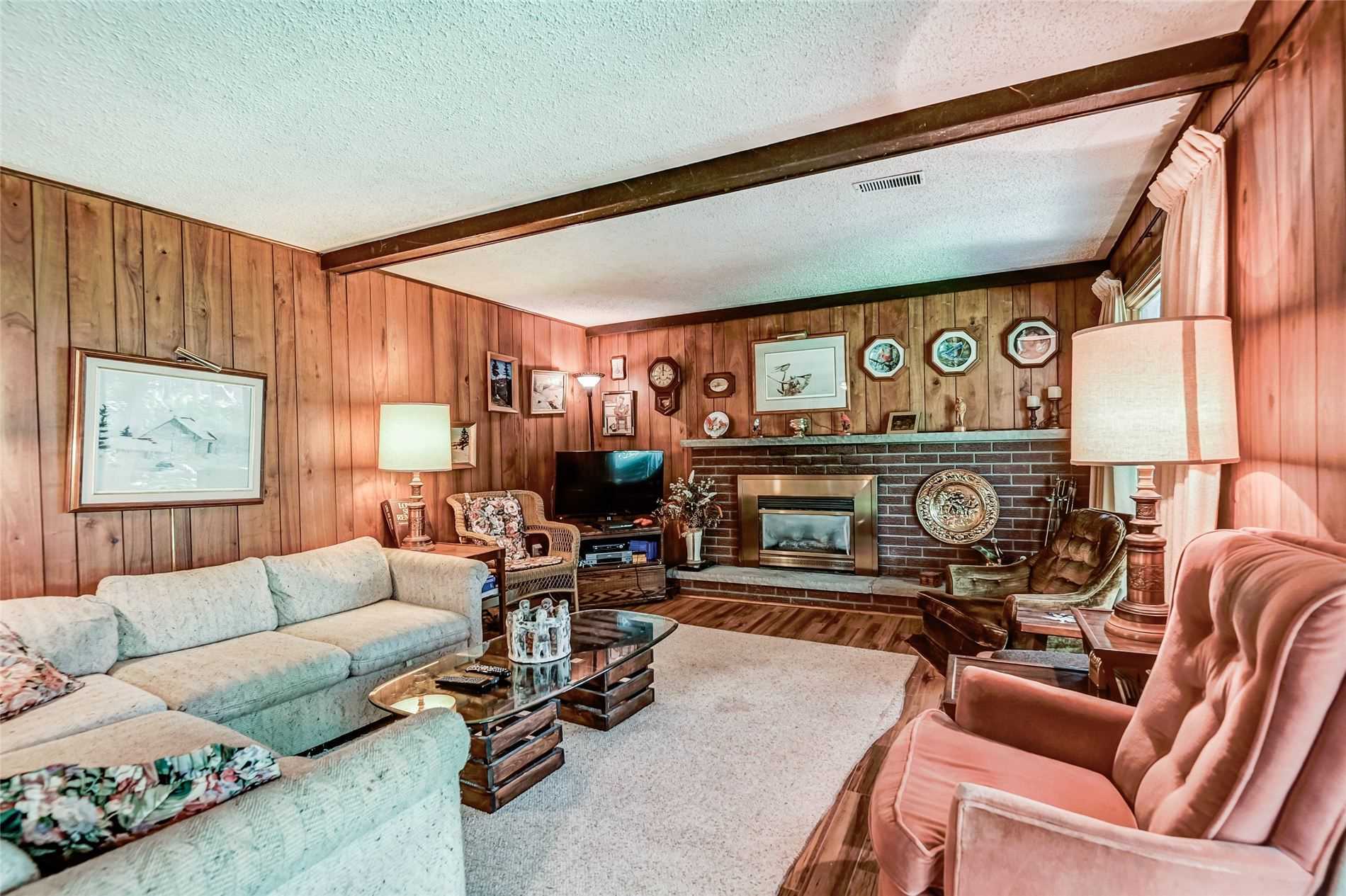 213 Murray Dr