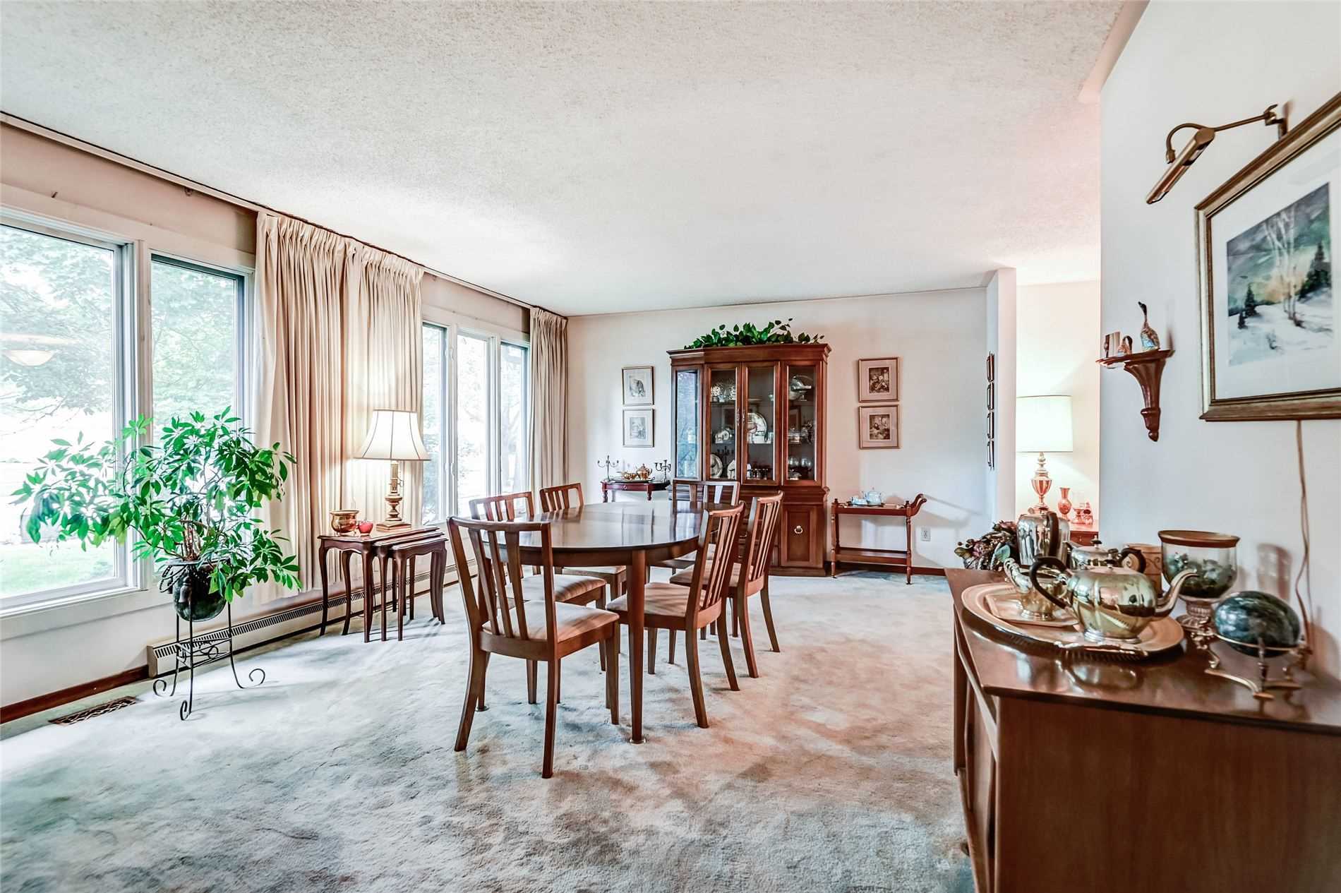 213 Murray Dr