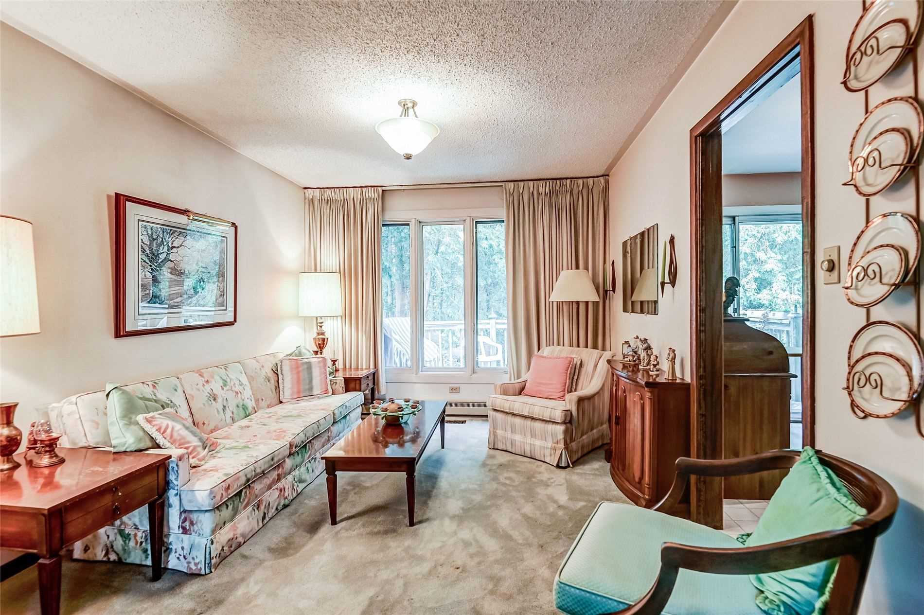213 Murray Dr