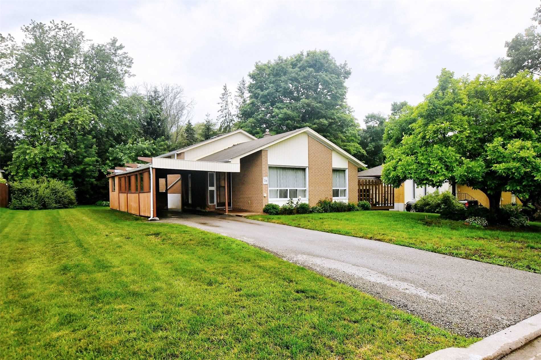 34 Seaton Dr