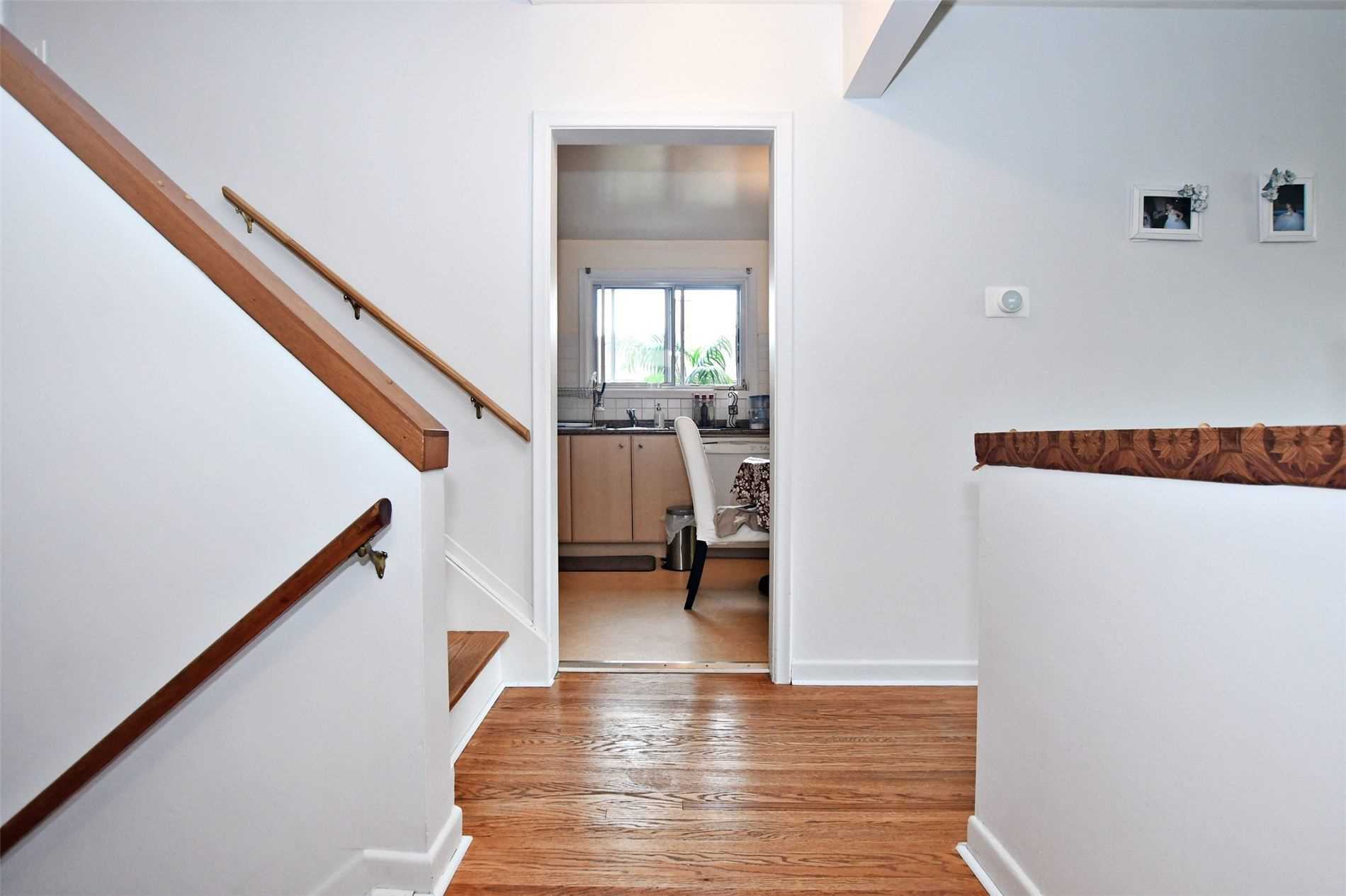 34 Seaton Dr