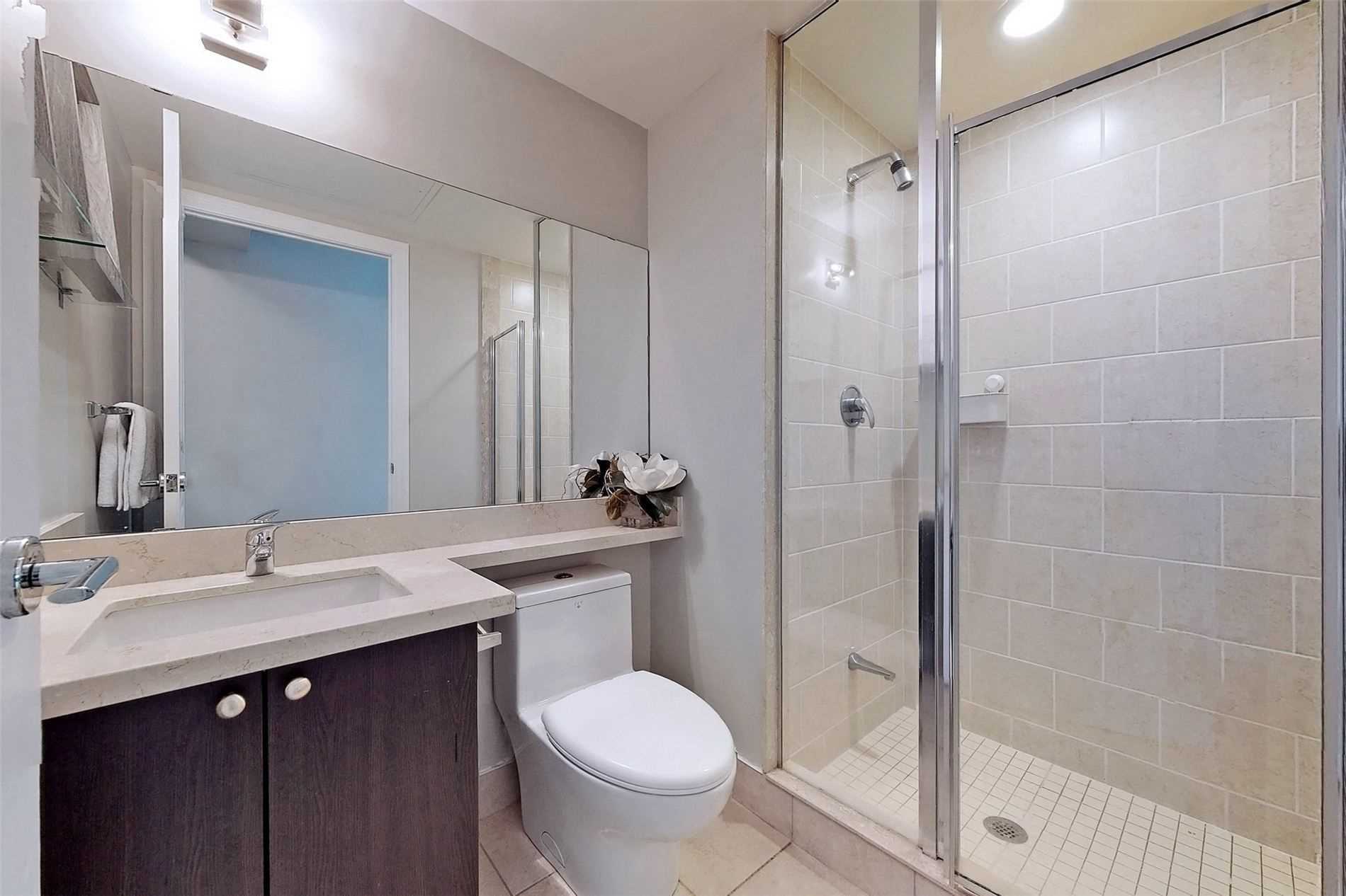 21 Upper Duke Cres, #314B