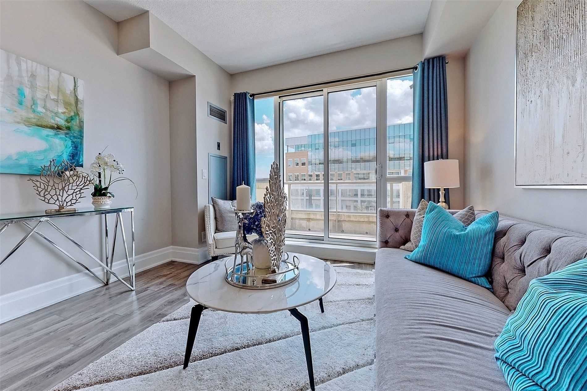 21 Upper Duke Cres, #314B