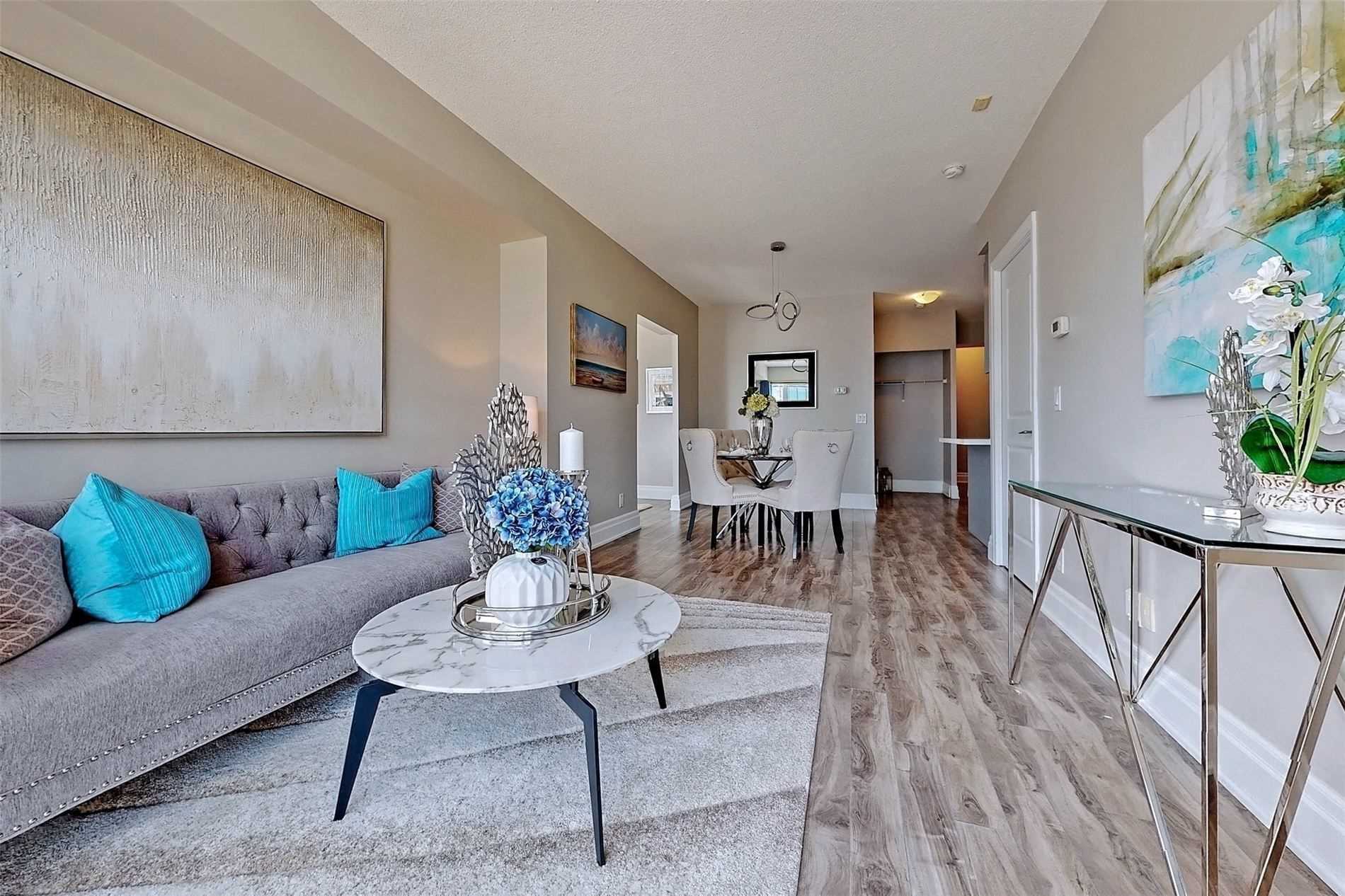 21 Upper Duke Cres, #314B