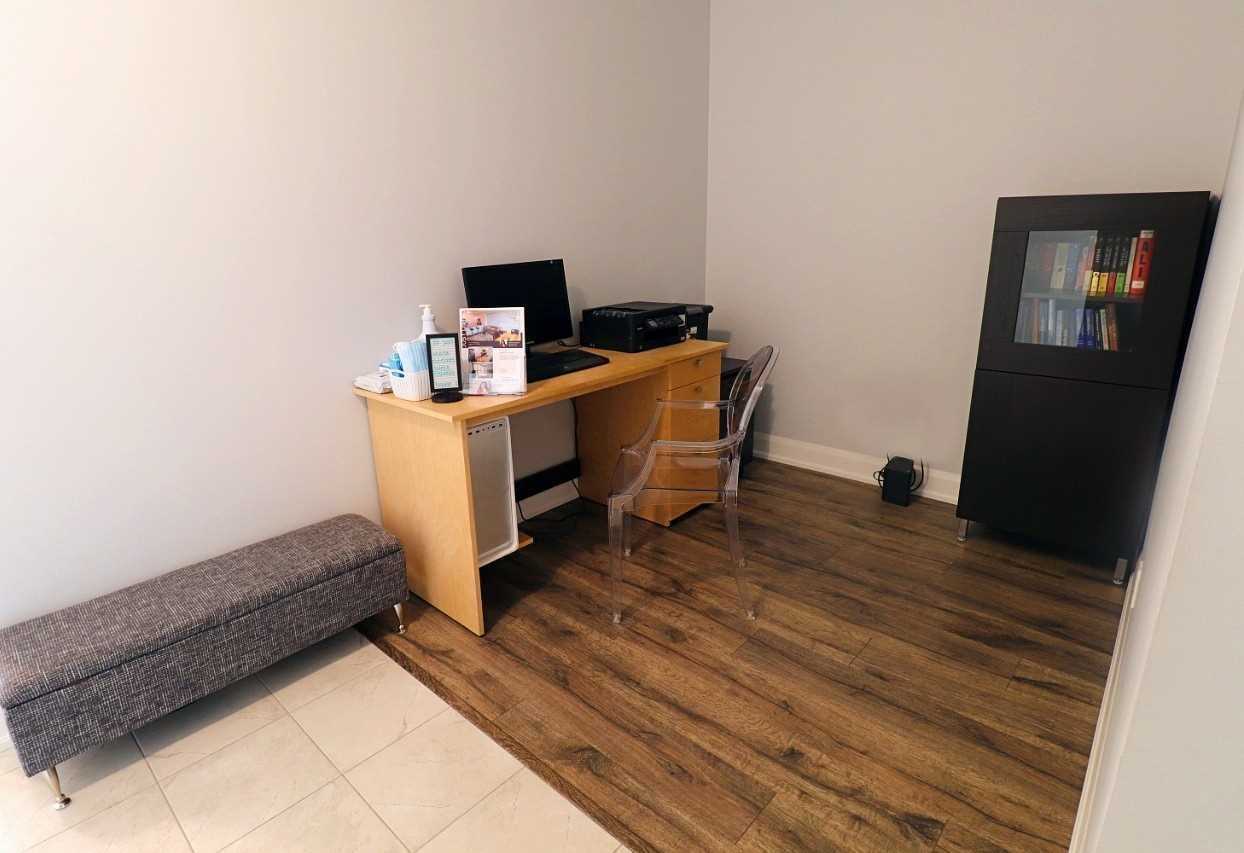 2910 Highway 7 Rd W, #1102
