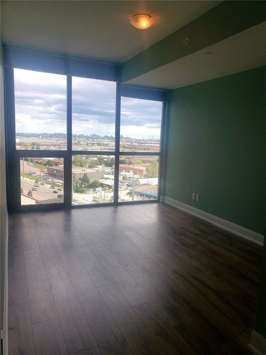 2910 Highway 7 Rd W, #1102