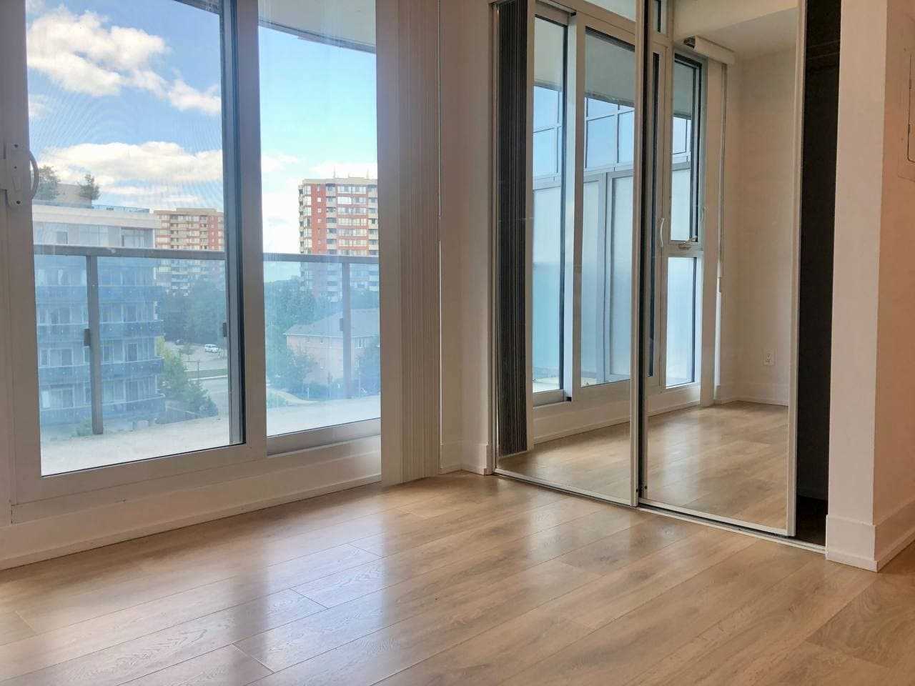 9471 Yonge St, #630
