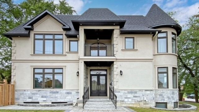 9737 Bathurst St