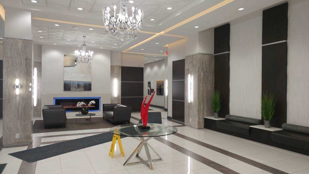 7161 Yonge St, #2029