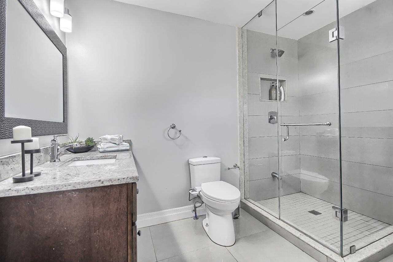 56 Metcalfe Dr