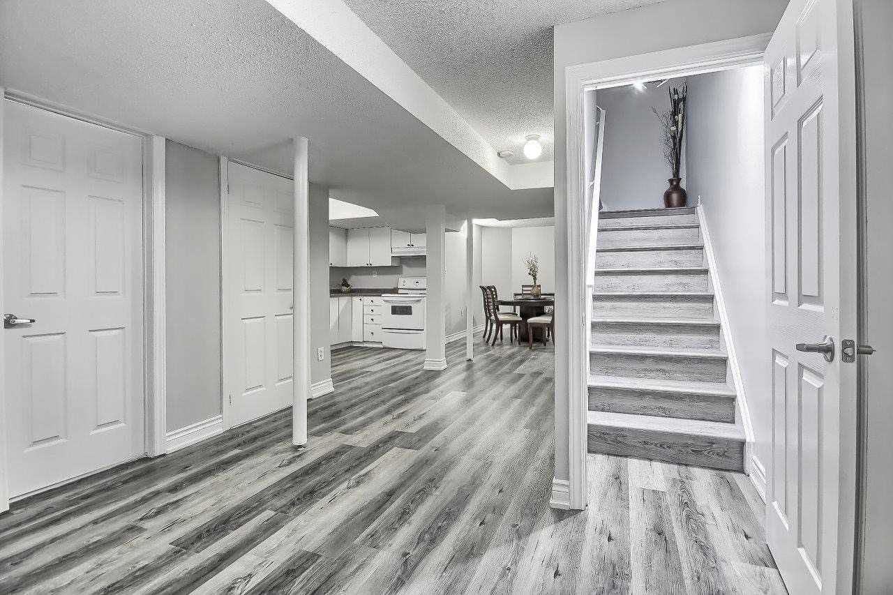 56 Metcalfe Dr