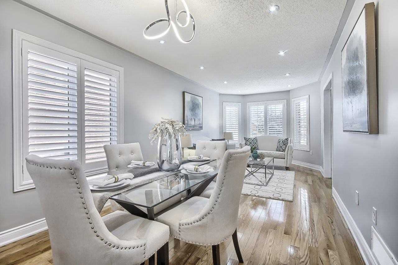 56 Metcalfe Dr