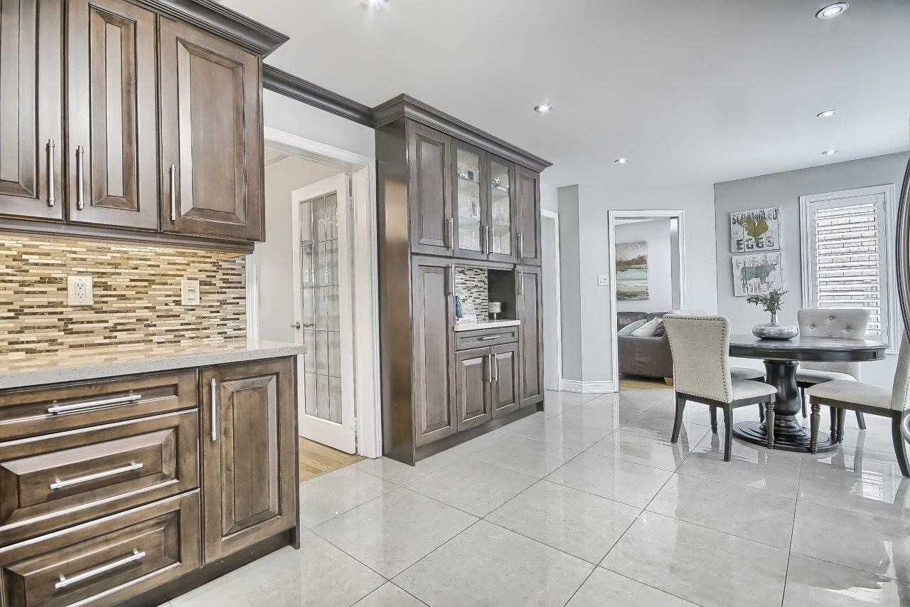 56 Metcalfe Dr