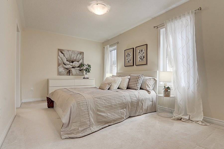 27 Minlow Way