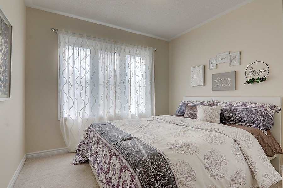 27 Minlow Way