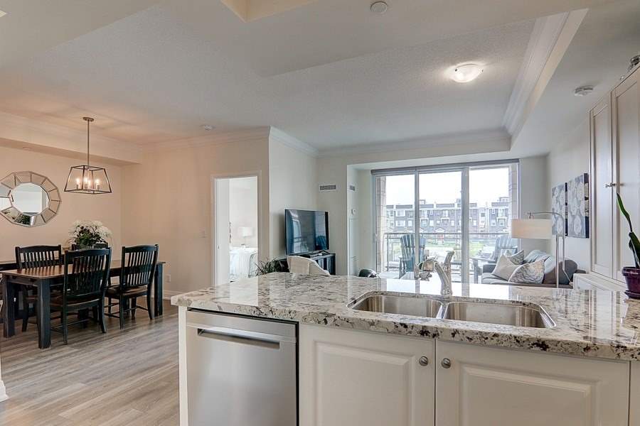 25 Baker Hill Blvd, #215
